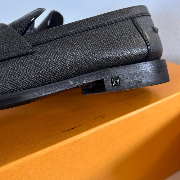 LOUIS VUITTON. Major Loafer. Mens size 9.5 - Picture 12 of 12